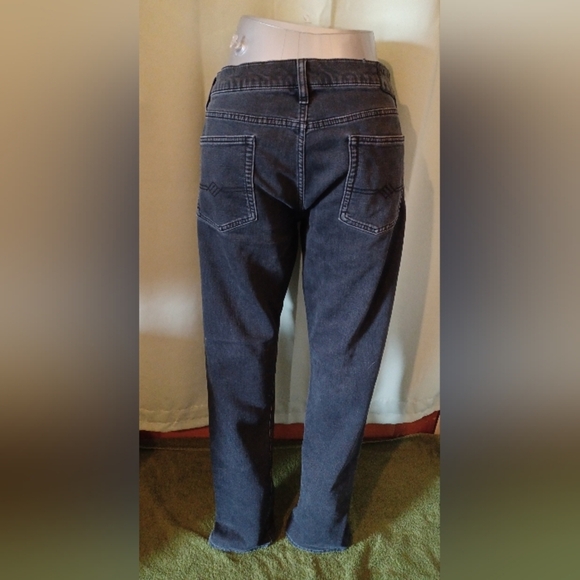 A Joseph Abboud Slim Fit Black Jeans - Picture 4 of 14